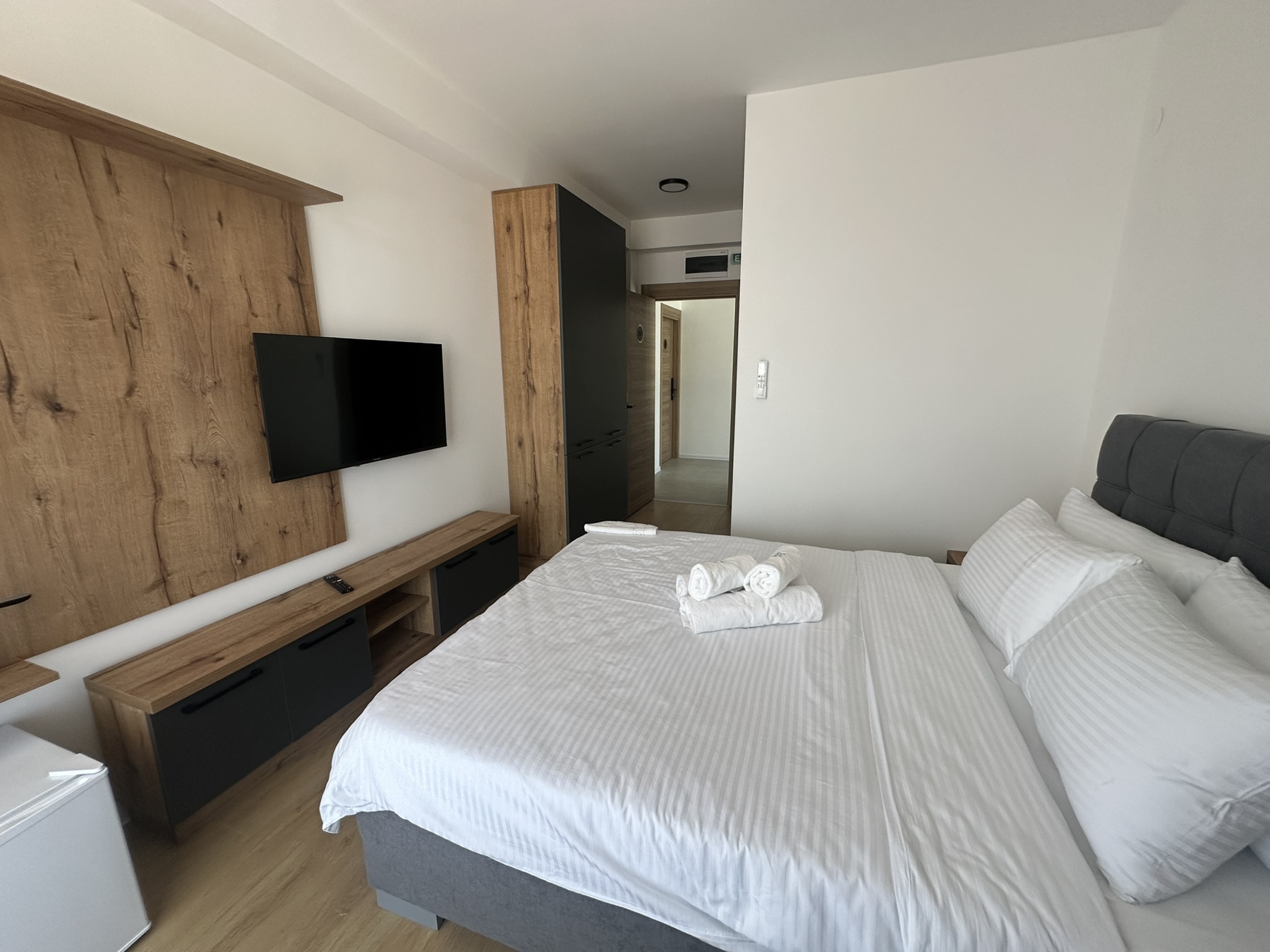 Double Room: 201 main level