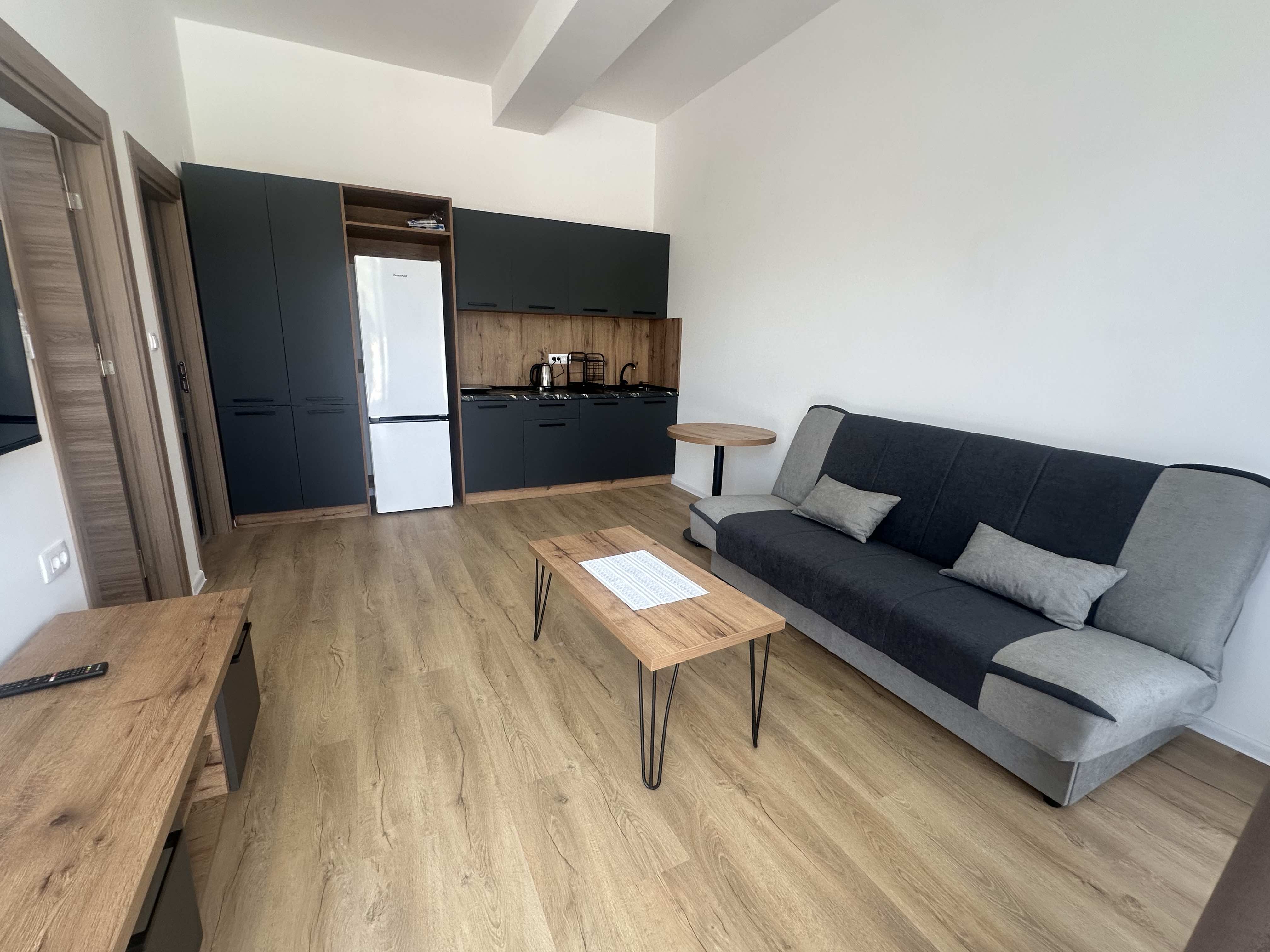 Apartment 101: Ground Floor